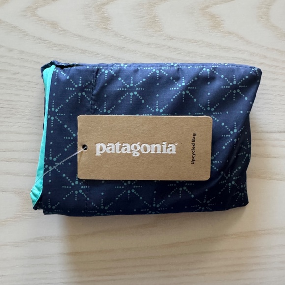 New Patagonia Shopper Tote Bag Upcycled Packable Foldable with Tags - Picture 6 of 6